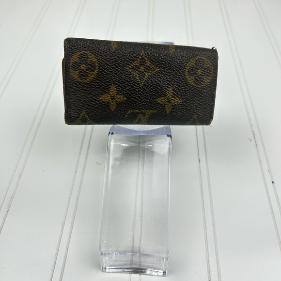 Louis Vuitton Monogram 4 Key Ring Holder Wallet Case - Picture 3 of 12